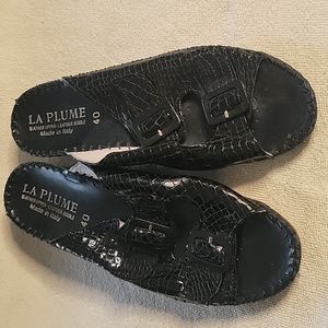 La Plume black leather slide sandals